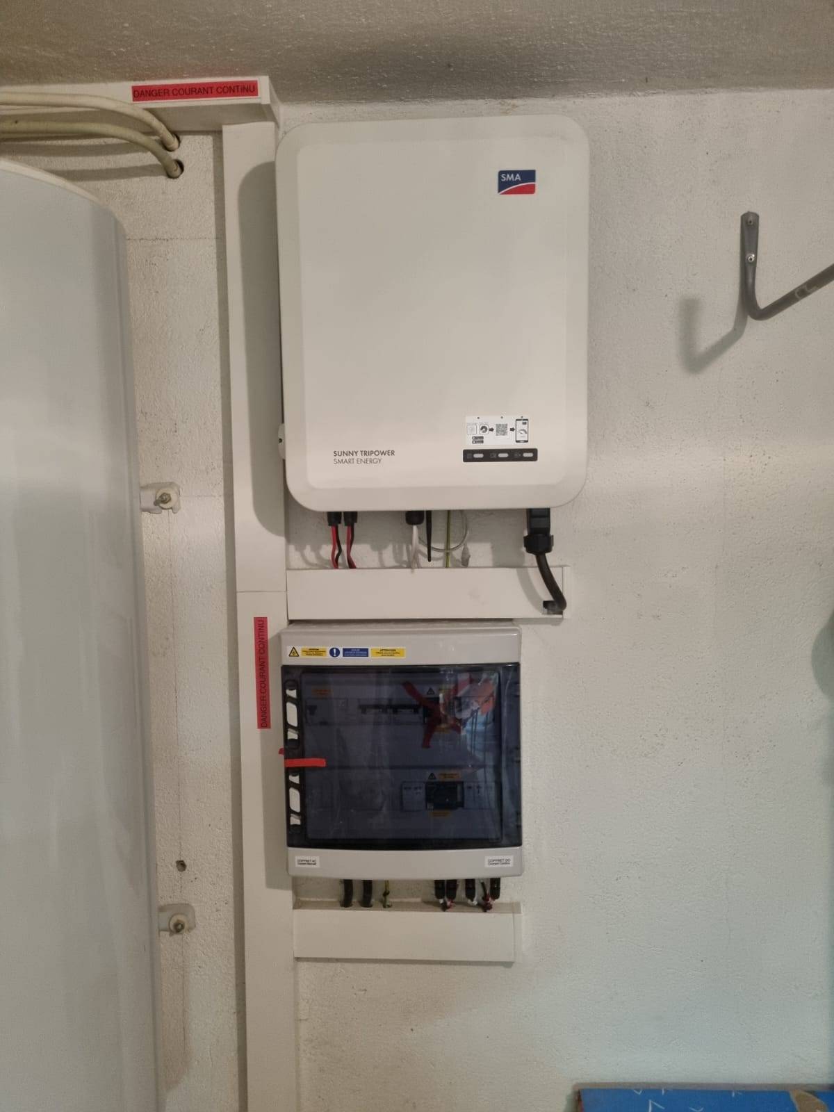 Installer des panneaux solaires photovoltaïques pour carport visant la vente totale Fréjus Saint-Raphaël