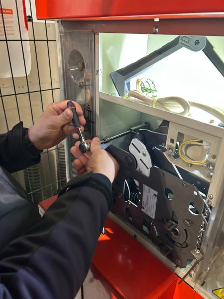 Entretien poste de transformation électrique - EDISON GROUPE